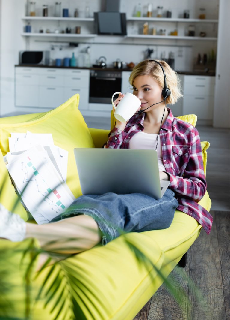 15 Best Work from Home Jobs that Pay Well!